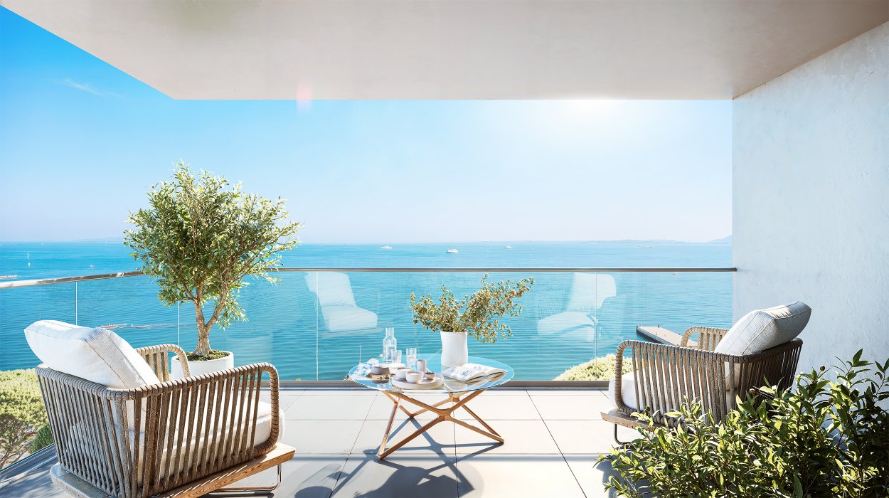 UNIQUE 3 PIECES DE 80M² FACE A LA MER EN PREMIERE LIGNE AVEC 20M² DE TERRASSE
